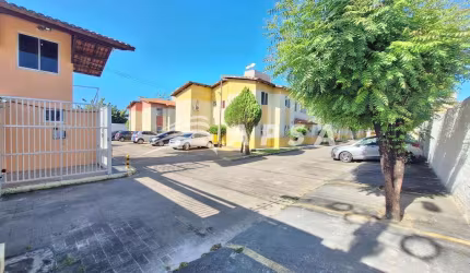 APARTAMENTO NO JANGURUSSU COM 2 QUARTOS, BANHEIRO SOCIAL, SALA DE ESTAR E JANTAR, COZINHA E ÁREA DE