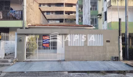 APSA ALUGA EXCELENTE IMÓVEL NO BAIRRO DA JATIUCA, COMPOSTO POR 2 QUARTOS, SALA DE ESTAR COM VARANDA