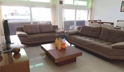 Apartamento 3 dormitórios (1 suíte) à venda por R$ 550.000,00 - Praia das Pitangueiras - Guarujá - SP