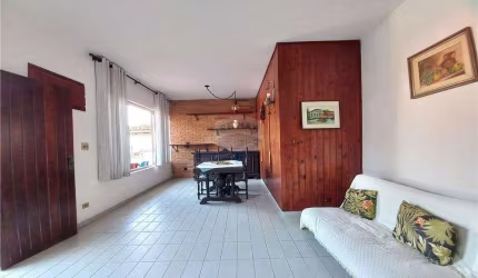 “Apartamento à Venda na Pitangueiras no Guarujá'