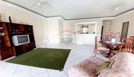 Apartamento 3 suítes 2 vagas à venda por R$ 1.500.000,00 - Praia das Pitangueiras - Guarujá -SP