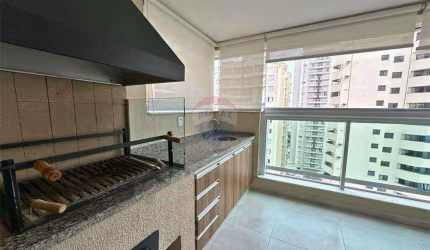 Apartamento com 3 dormitórios, 99m² e varanda gourmet por R$ 950.000 - Praia das Pitangueiras - Guarujá/SP