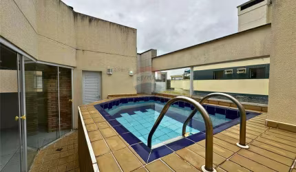Cobertura duplex com piscina, churrasqueira e 3 vagas à venda em pitangueiras-Guarujá/SP