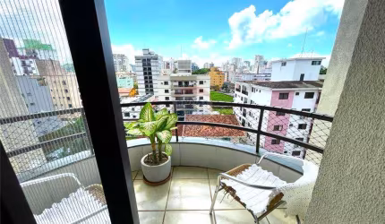 Apartamento 2 Dormitórios (1 suíte) Sala com sacada Cozinha com Armários Planejados 2 elevadores Garagem Piscina Churrasqueira Tombo, Guarujá/SP
