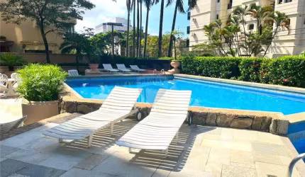 Apartamento à venda Praia da Enseada Guarujá SP