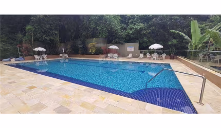 Apartamento a venda- Pitangueiras, Guarujá