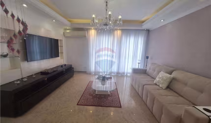 “Apartamento à Venda na Pitangueiras no Guarujá'