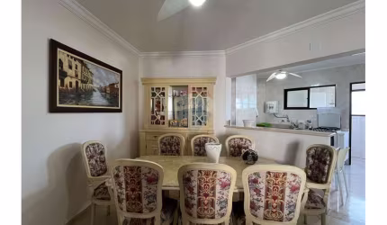 APARTAMENTO ESPETACULAR DE TRÊS DORMITÓRIOS A VENDA, GUARUJÁ-SP