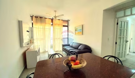 Apartamento na Enseada com 2 dormitórios e perto do mar!!!