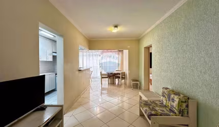 Apartamento com 2 dormitórios e 2 vagas de garagem  à venda em Guarujá