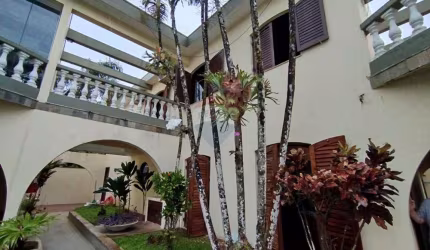 Casa á venda na  Enseada - Guarujá - SP