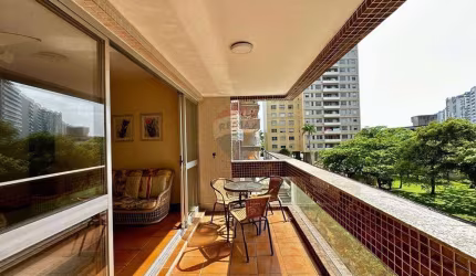 Apartamento à venda em Guarujá