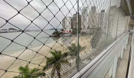 Varanda Gourmet Frente Total p/ Mar 3 Dorms (1 suíte) Cozinha Americana Lavabo   Piscina Churrasqueira 2 Gars Portaria 24 horas Astúrias, Guarujá/SP
