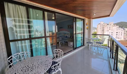Apartamento à venda Guarujá - 4 dormitórios - 1 quadra da praia das Astúrias