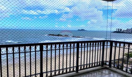 Apartamento frente-mar a Venda na Praia das Pitangueiras - Guarujá/SP