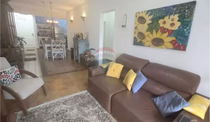 Apto 3 dorm, 1 suite, 1 vaga próximo Praia do Tombo, Guarujá, SP