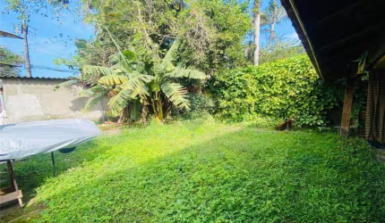 casa com 2 dormitórios à venda,  por R$ 750.000 - Tombo - Guarujá/SP