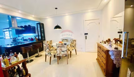 Apartamento com 2 dormitórios com 2 suítes para locação  por R$ 4.400,00  - Jardim Las Palmas - Guarujá/SP