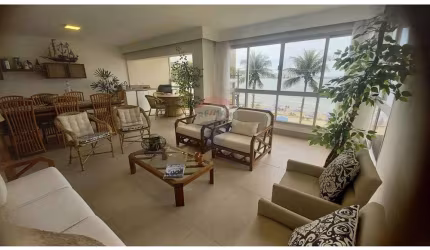Apartamento Reformado Frente ao Mar com 3 suítes à venda, 190 m², 2 vagas - Asturias - Guarujá/SP