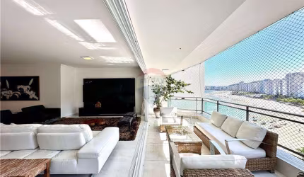 Apartamento à venda no Guarujá