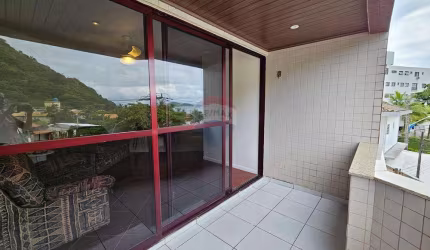 Apartamento à venda Guarujá - 3 dormitórios com piscina - Tombo