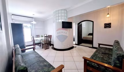 Apartamento 2 Dormitórios com Vaga a 1 Quadra da Praia de Pitangueiras, Guarujá