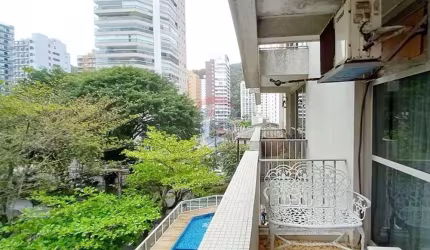 Apartamento a Venda na Praia de Pitangueiras - Guarujá