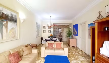 Apartamento a Venda na Praia de Pitangueiras - Guarujá