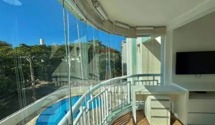 Apartamento à venda Guarujá - 2 dormitórios - 1 quadra da praia - Tombo