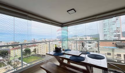 Apartamento à venda na  praia da Enseada Guarujá SP.