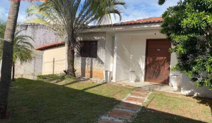 Vendo  Casa Comercial  - Capim Macio