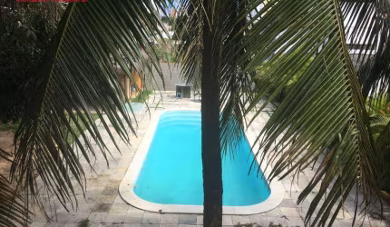Alugo Casa Comercial  Bairro Capim Macio