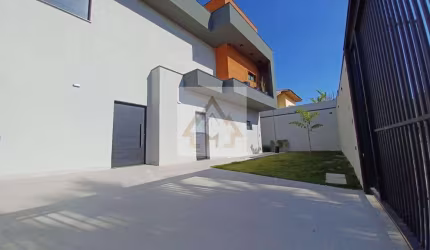Casa para Venda em Atibaia, VILA GIGLIO, 3 dormitórios, 2 suítes, 3 banheiros, 2 vagas