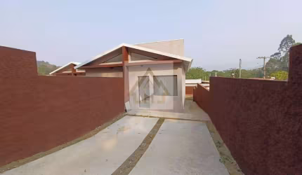Casa para Venda em Atibaia, Jardim Brogotá, 3 dormitórios, 3 suítes, 4 banheiros, 2 vagas