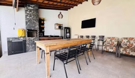 Casa em Condomínio para Venda em Atibaia, Jardim Imperial, 3 dormitórios, 1 suíte, 3 banheiros, 2 vagas