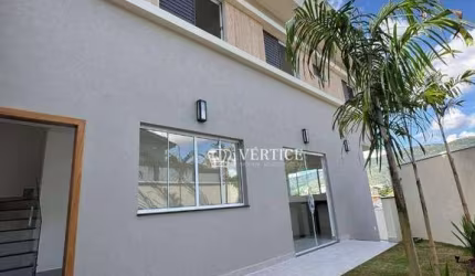 Sobrado com 3 dormitórios à venda, 102 m² por R$ 760.000,00 - Jardim Jaraguá - Atibaia/SP