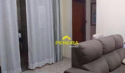 Casa na Vila União, dois dormitórios