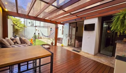 Apartamento Garden com 2 dorm 1 suíte  à venda,  por R$ 700.000 - Agua Verde - Curitiba/PR