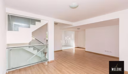 Sobrado com 3 dormitórios à venda, 130 m² por R$ 600.000,00 - Xaxim - Curitiba/PR
