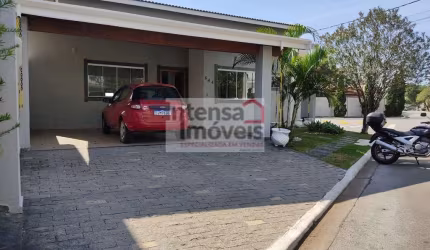 Casa à venda no bairro Loteamento Residencial Campos do Conde II - Tremembé/SP