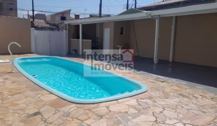 Sobrado à venda no bairro Loteamento Residencial Terras de Benvirá - Tremembé/SP