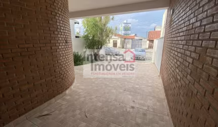 Sobrado à venda no bairro Vila Nossa Senhora das Graças - Taubaté/SP