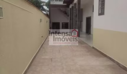 Casa à venda no bairro Jardim Gurilândia - Taubaté/SP
