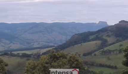 Sítio à venda no bairro Bairro dos Cochos - Paraisópolis/MG