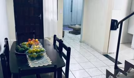 Casa à Venda com Piscina em Condom fechado - Mogi das Cruzes