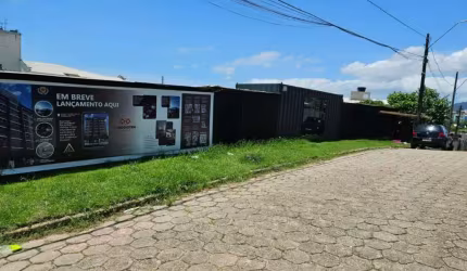 Terreno à venda na Rua Bias Peixoto, 1, Abraão, Florianópolis por R$ 1.800.000