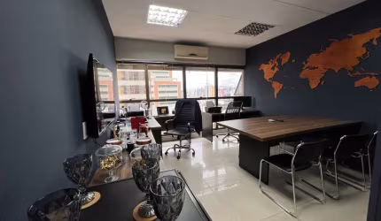 Sala comercial à venda na Rua Domingos André Zanini, 277, Campinas, São José por R$ 299.000