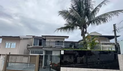 Casa com 4 quartos à venda na Rua Padre Osmar Muller, 166, Itaguaçu, Florianópolis por R$ 2.260.000