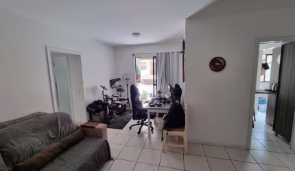Apartamento com 2 quartos à venda na Rua Salvatina Feliciana dos Santos, 263, Itacorubi, Florianópolis por R$ 650.000