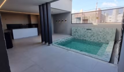 Belíssima casa em condomínio em nova Parnamirim